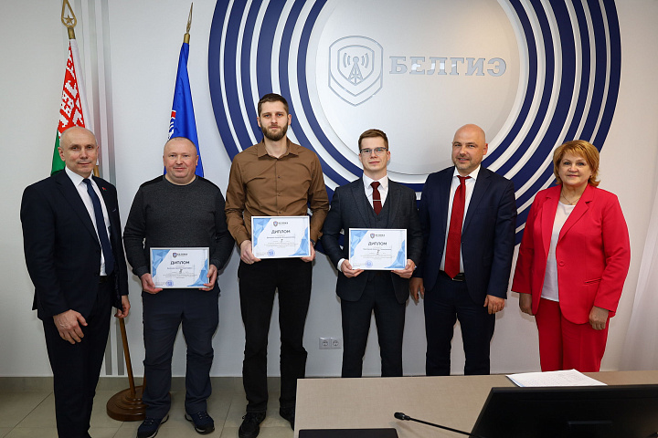 Конкурс профессионального мастерства по контролю (надзору) за использованием излучающих радиоэлектронных средств сотовой подвижной электросвязи