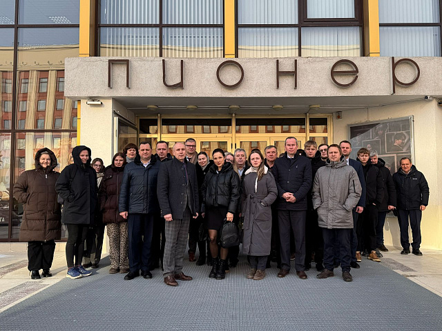 Сотрудники «БелГИЭ» посетили кинотеатр «Пионер», где состоялся показ фильма «Душа защитника»